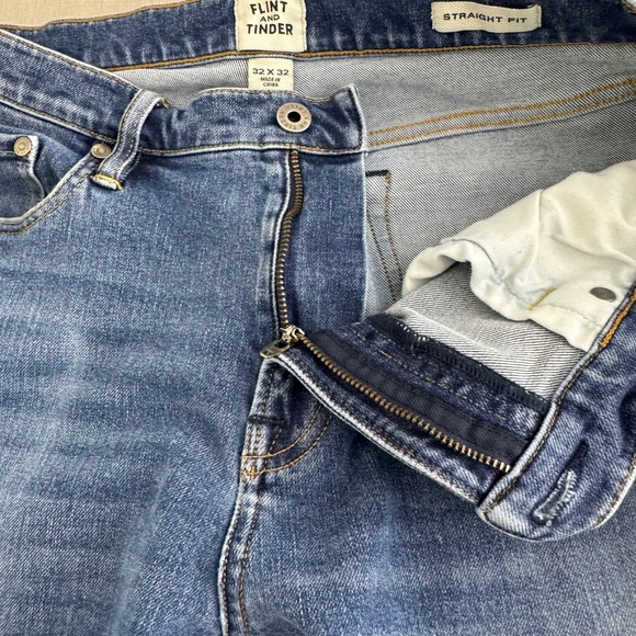 Flint and Tinder Straight Fit Jeans 32x32 mens - Picture 6 of 11